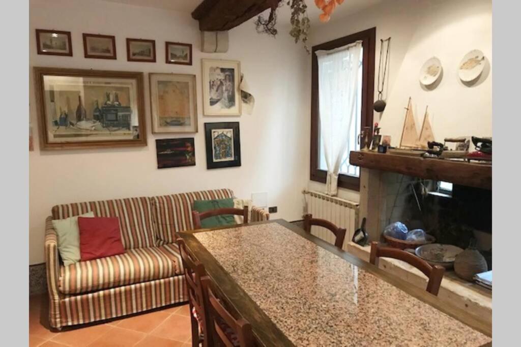 ונציה Appartamento Tipico Con Corte Privata מראה חיצוני תמונה